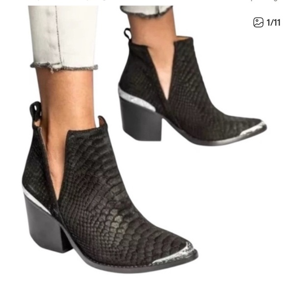 🖤 Jeffrey Campbell Cromwell Cutout Western Boots Booties - Picture 1 of 16